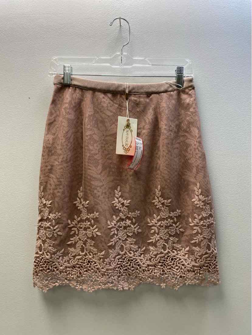 Joyfolie Size S Skirt