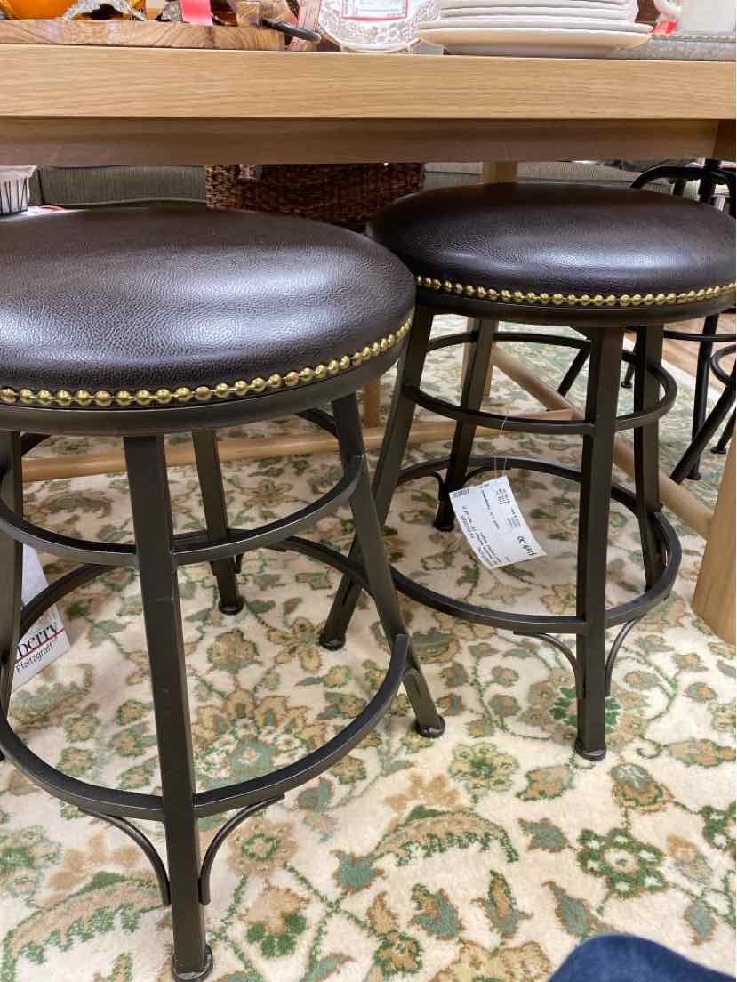 Steve Silver Co. stool