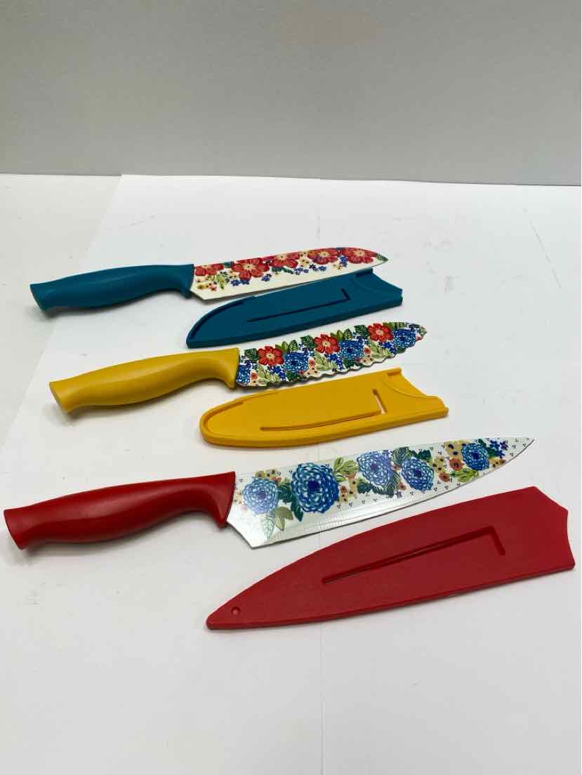Pioneer woman KNIFE SET