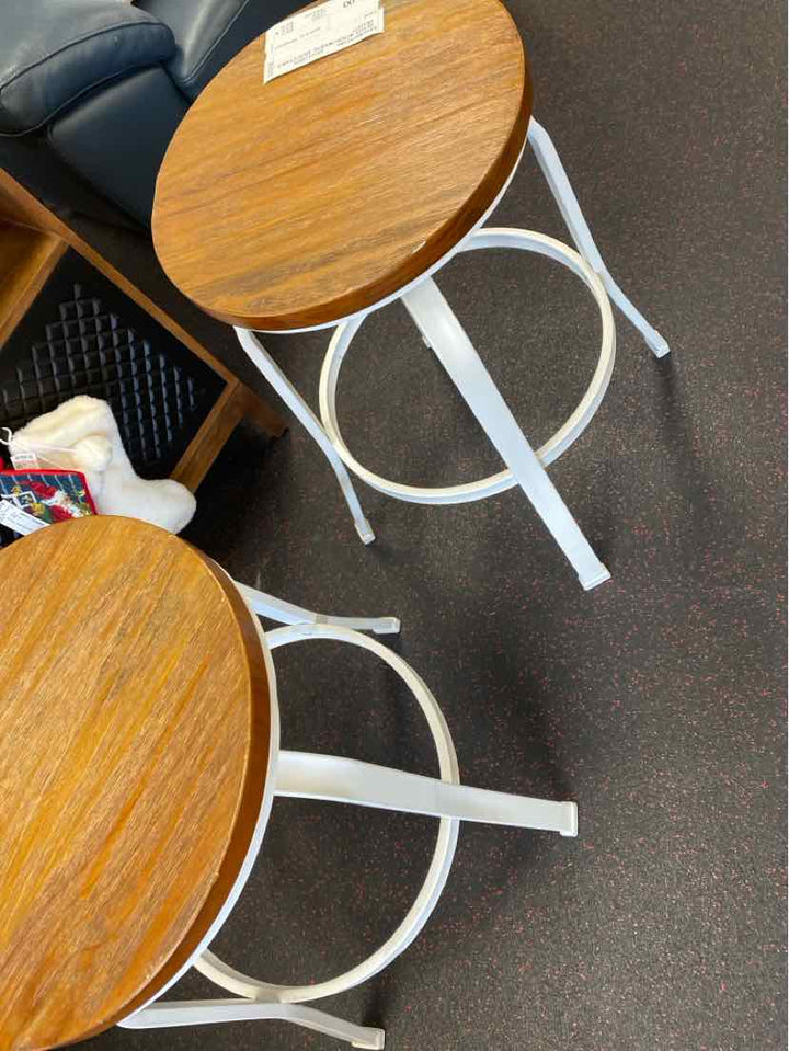 stool