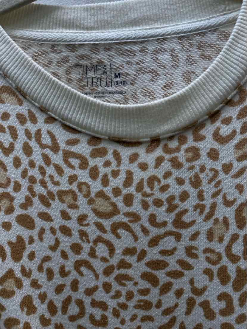 Time and Tru Size M Sweatshirt