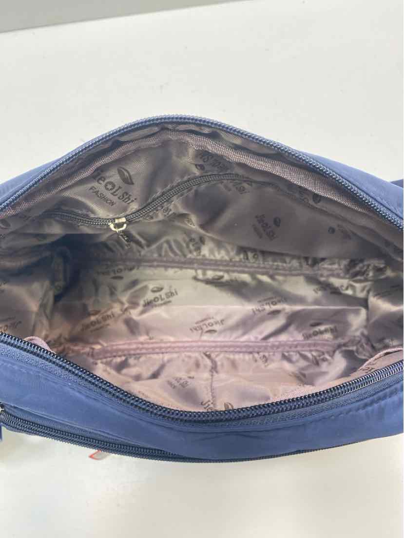 Jieol Shi Crossbody