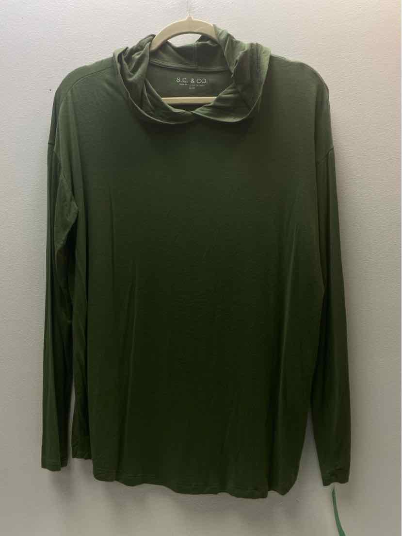 S C & CO. Size M T-shirt