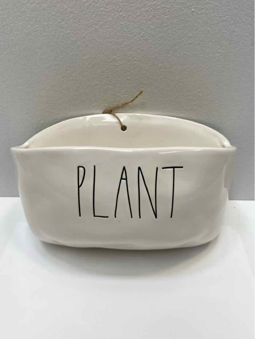 Rae Dunn Planter