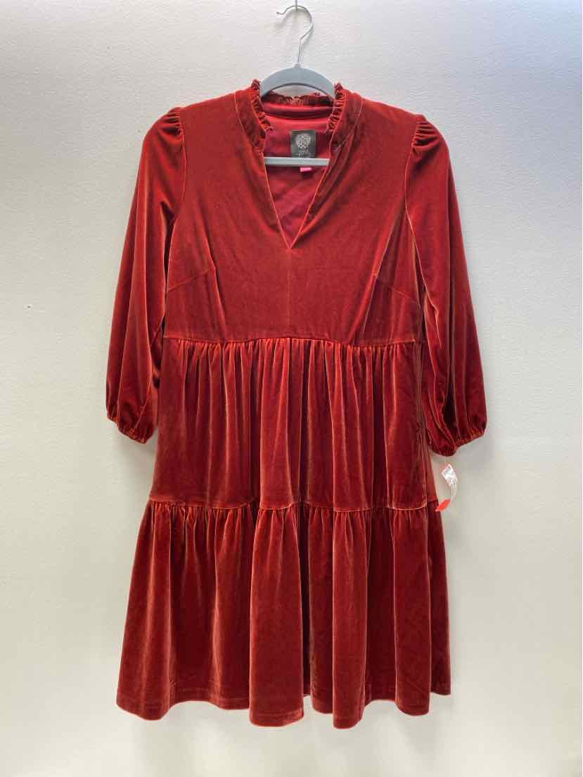 Vince Camuto Size 6 Dress
