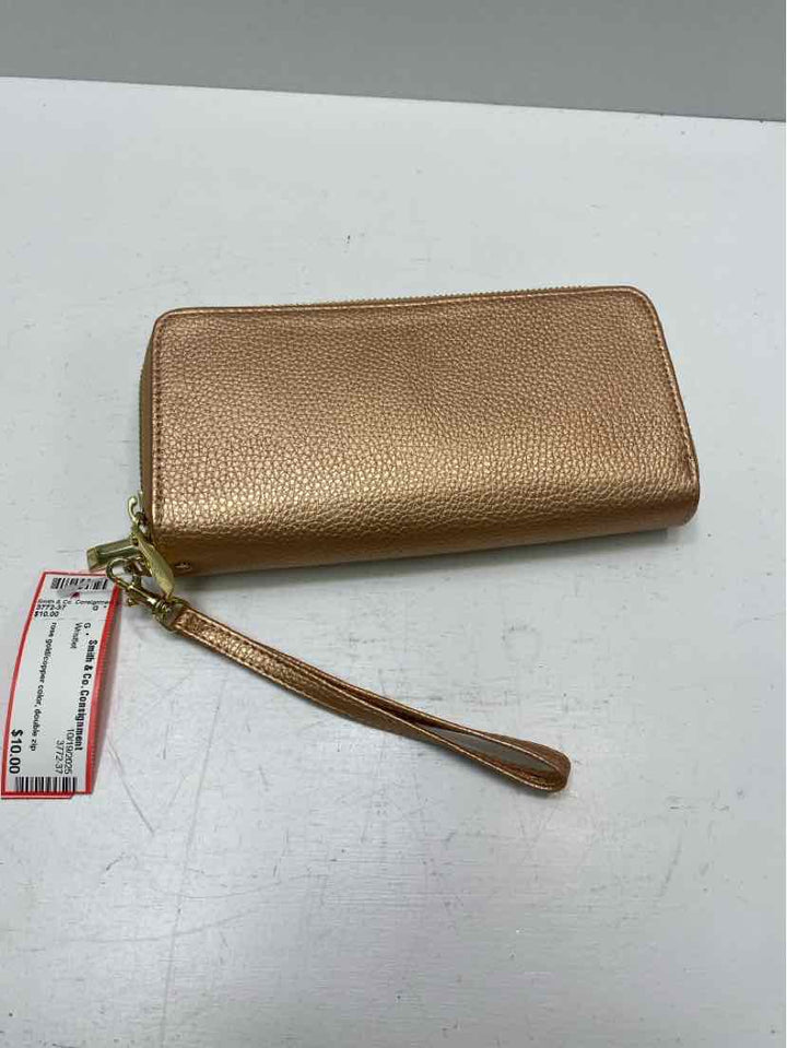Wristlet
