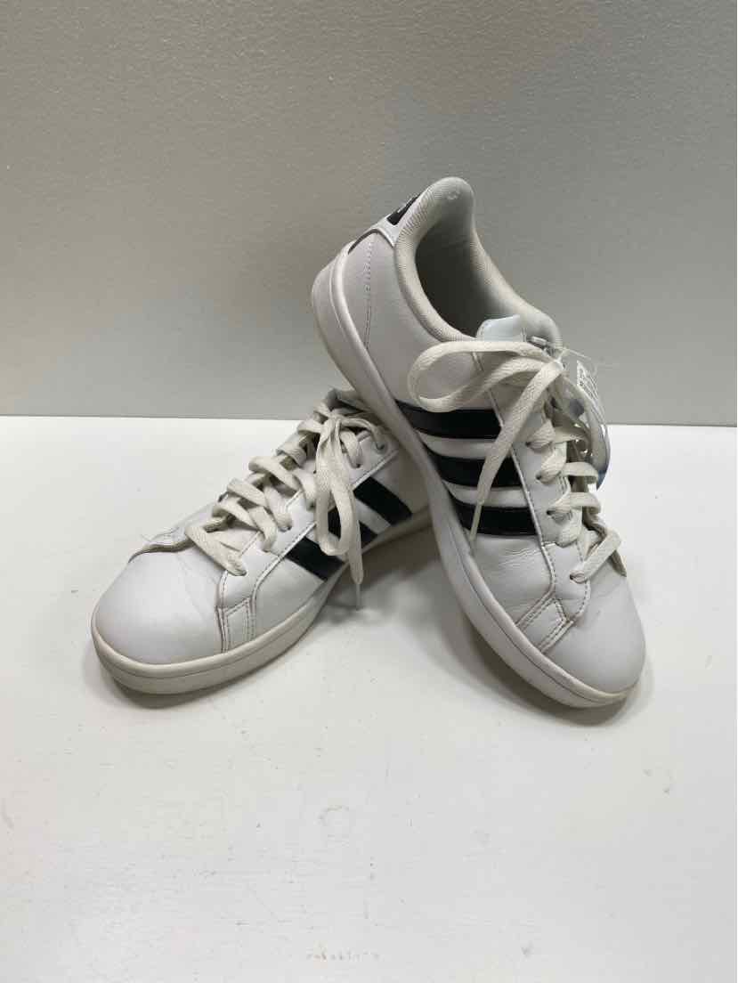 Adidas 8.5 Sneakers