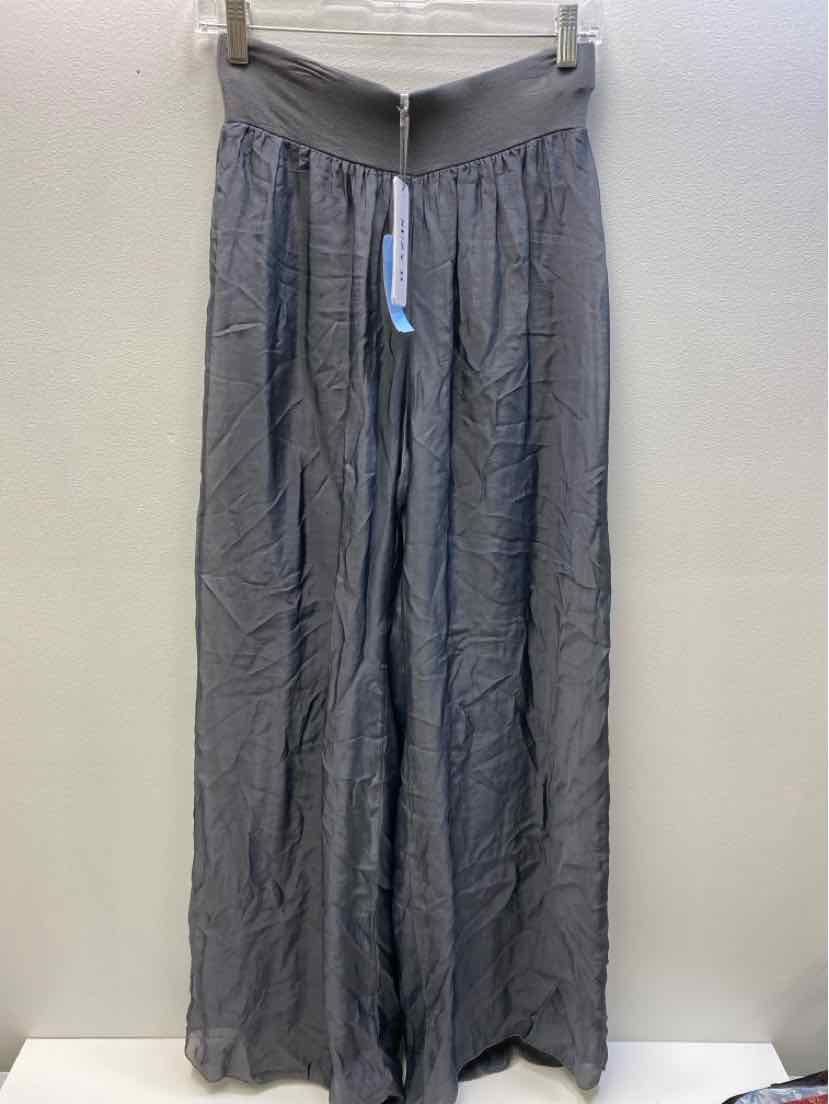 Suzy D Size M/L Palazzo pants