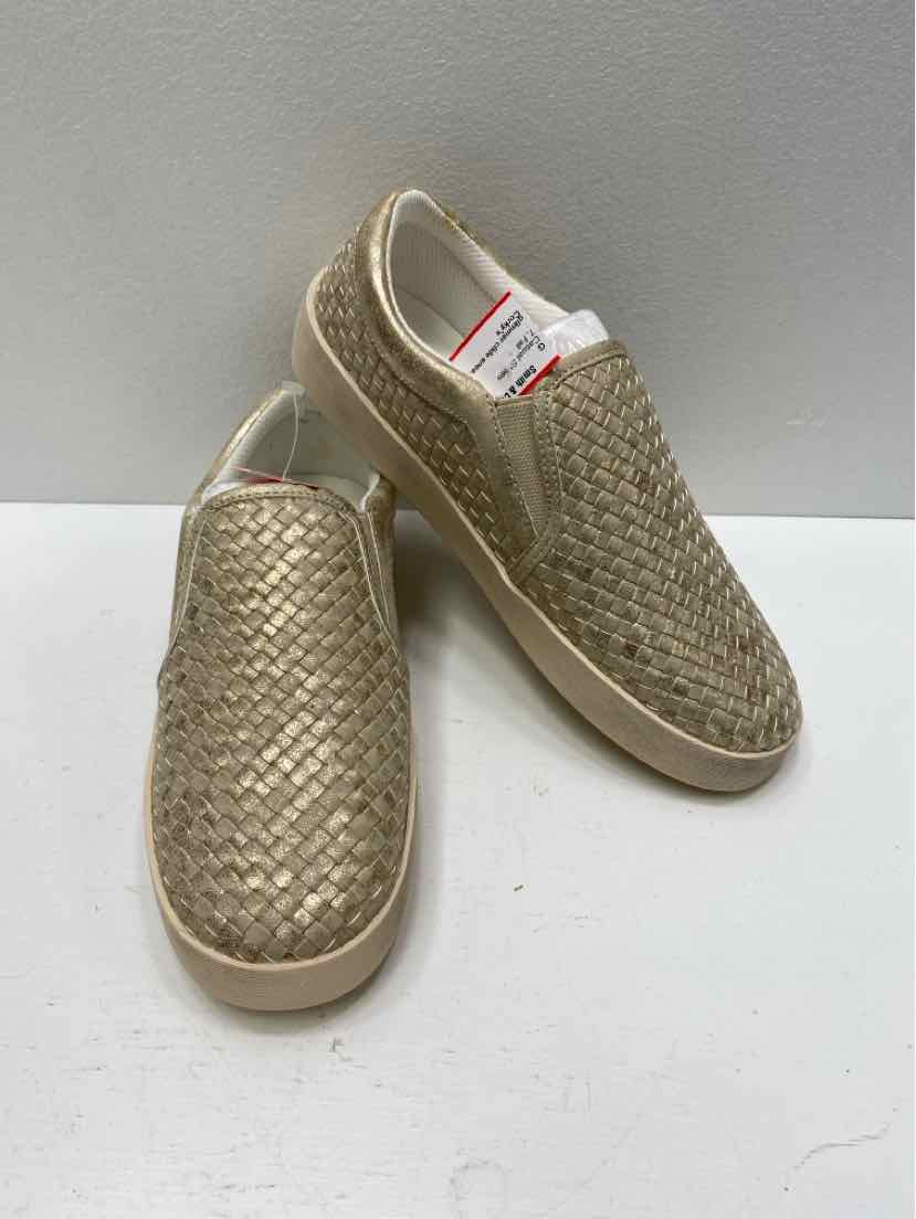 Corky's 7 Casual Shoes