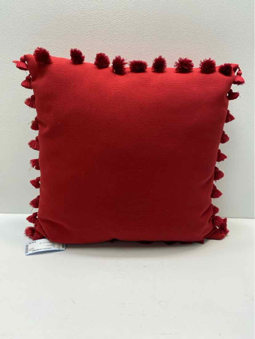 throw pillow