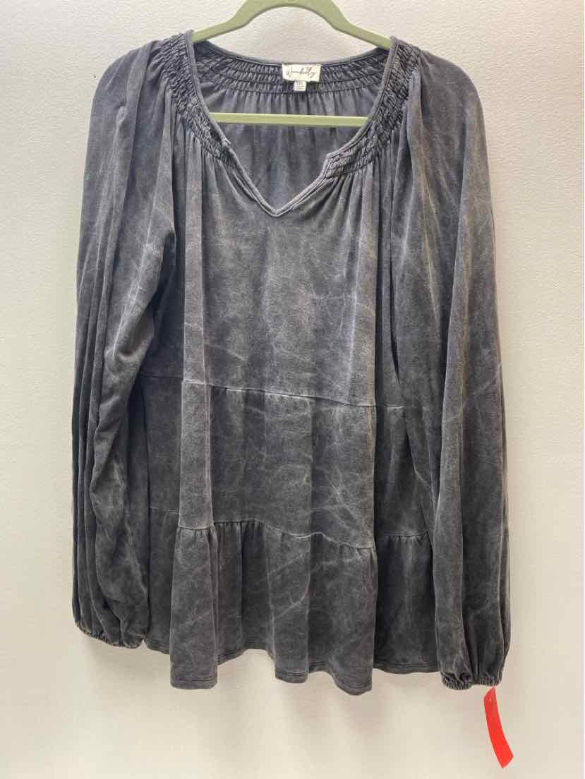 wonderly Size XXL Casual Top