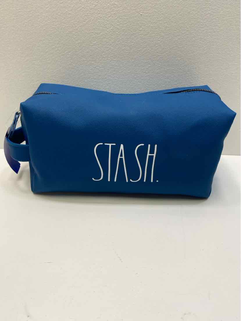 Rae Dunn Toiletry Kit