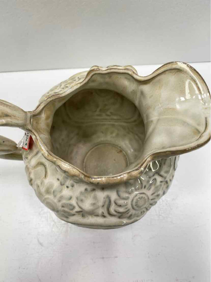 Pitcher