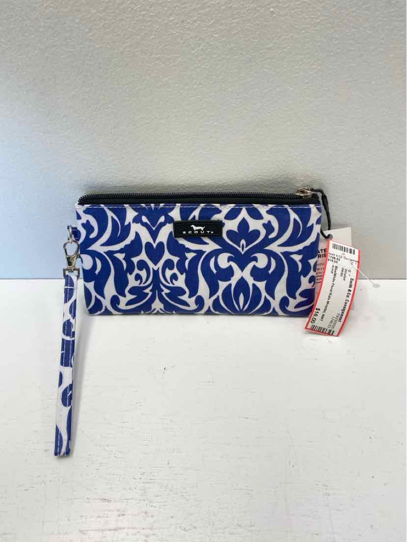 scout Wristlet