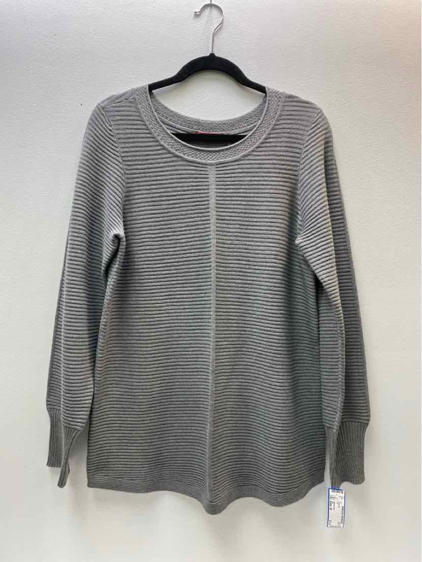 red Size M Sweater