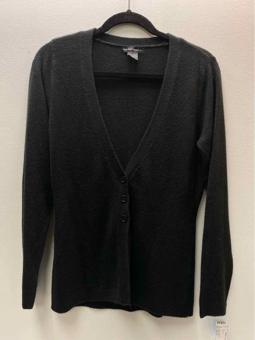 New York & co Size M Cardigan