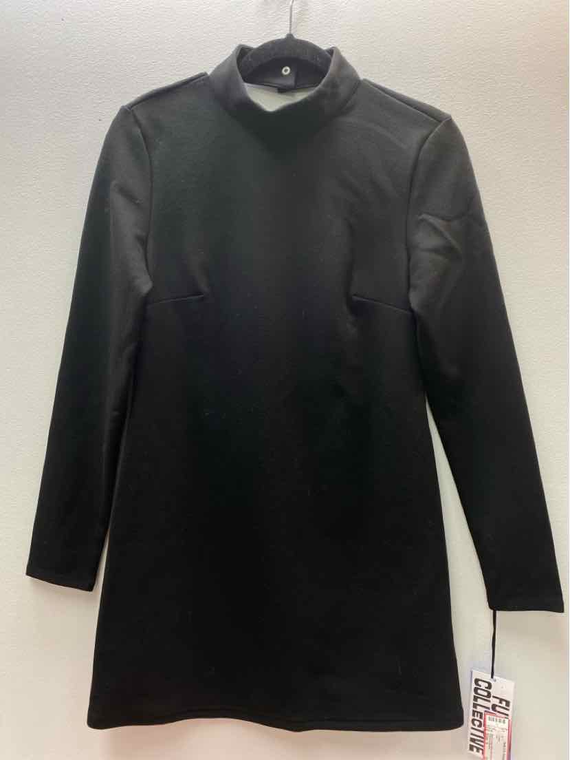 Future Collective Size S Dress