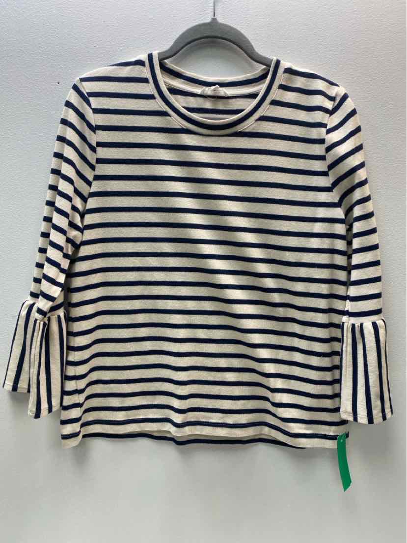 a loves a Size L Casual Top