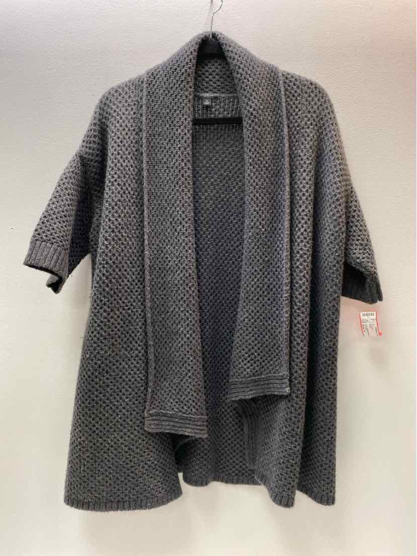 ann taylor Size M Cardigan
