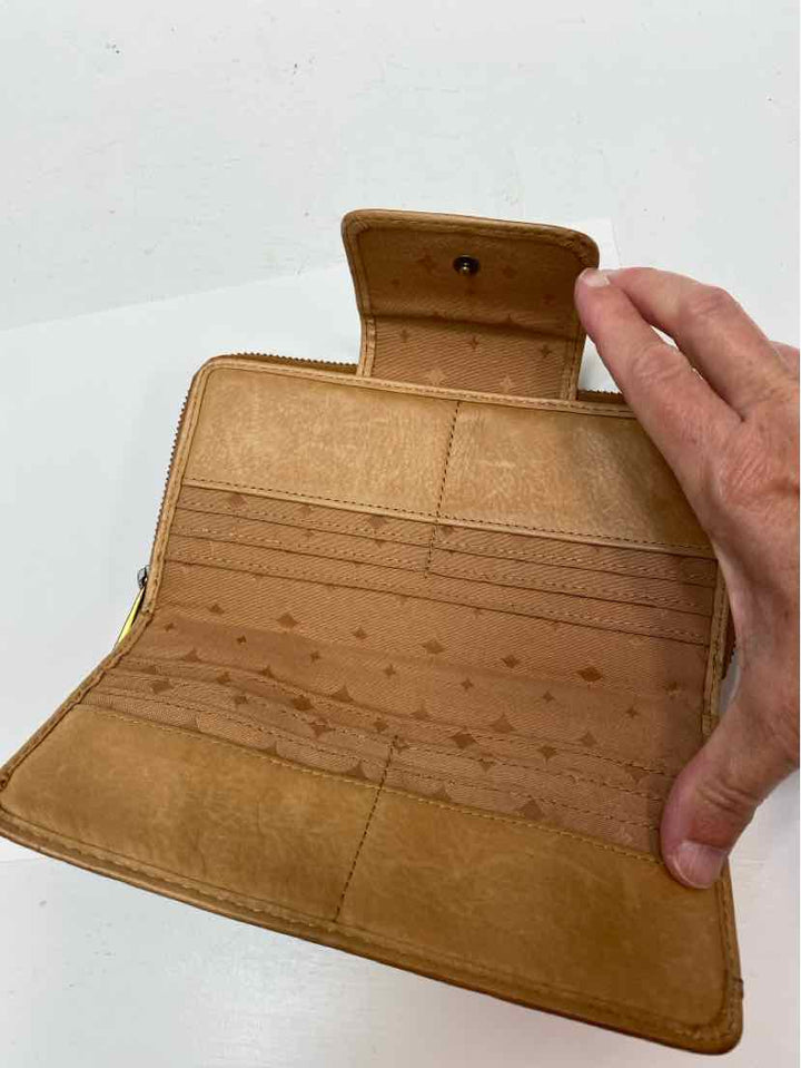 Fossil Wallet