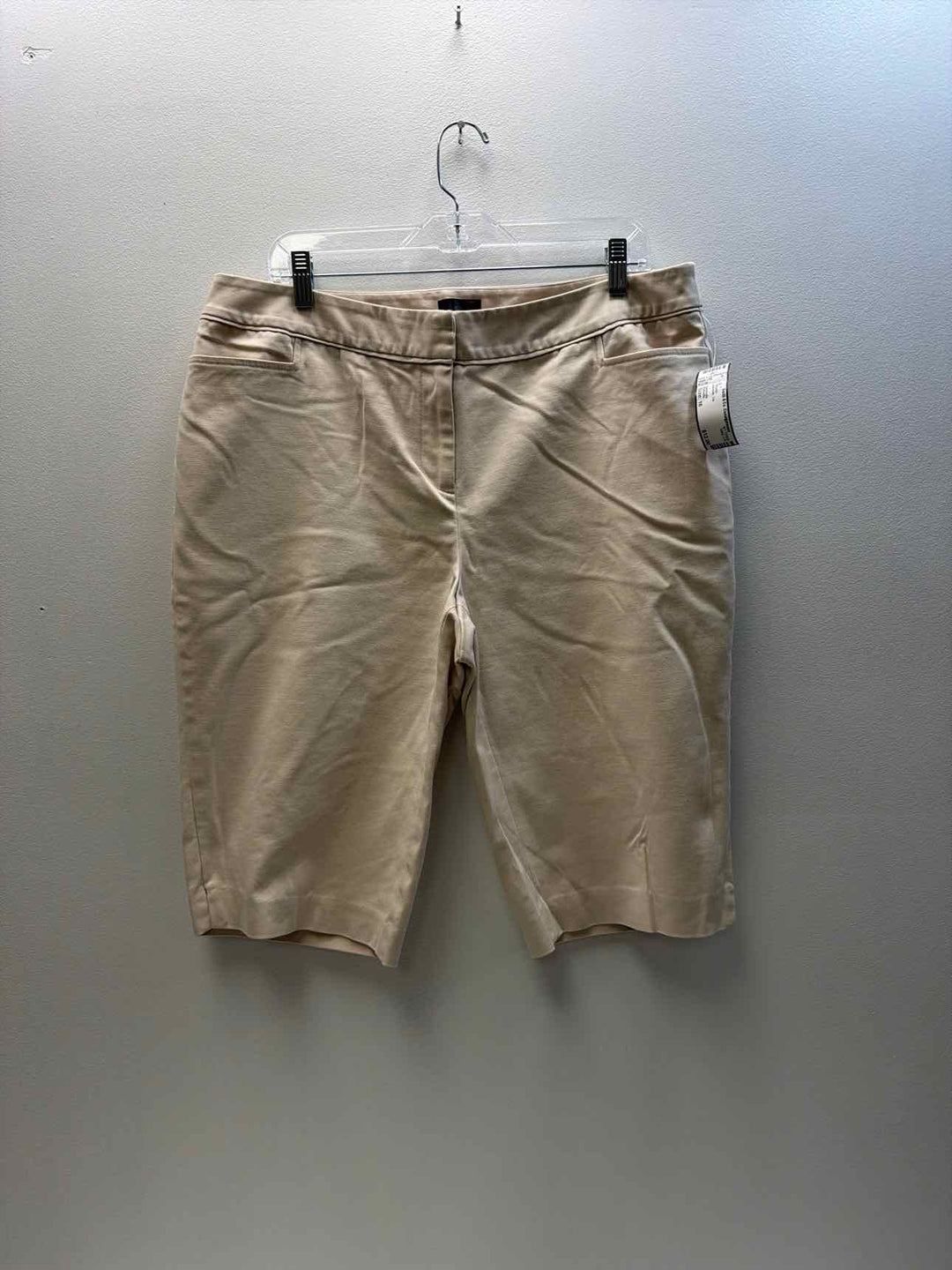 Rafaella Size 16 Shorts