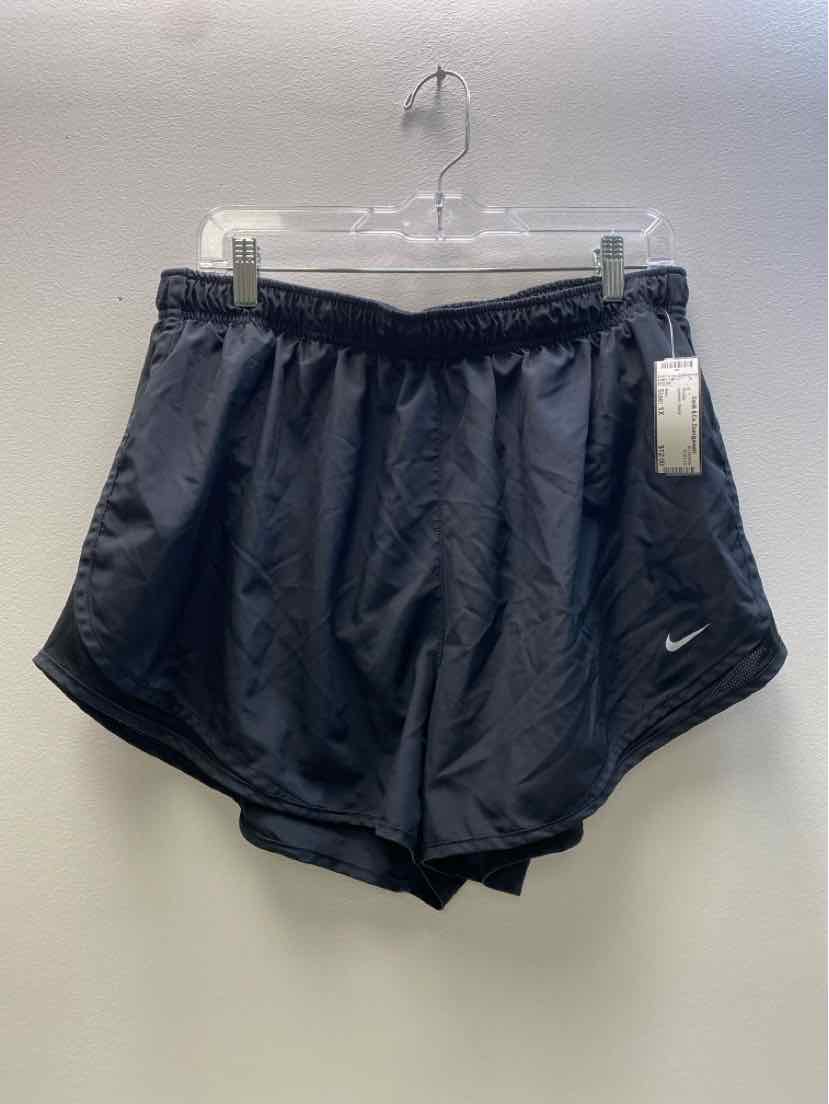 Nike Size 1X Shorts