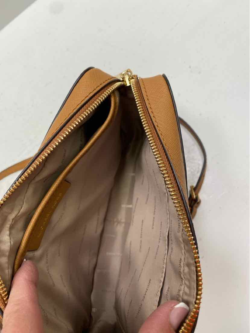 Michael Kors Crossbody