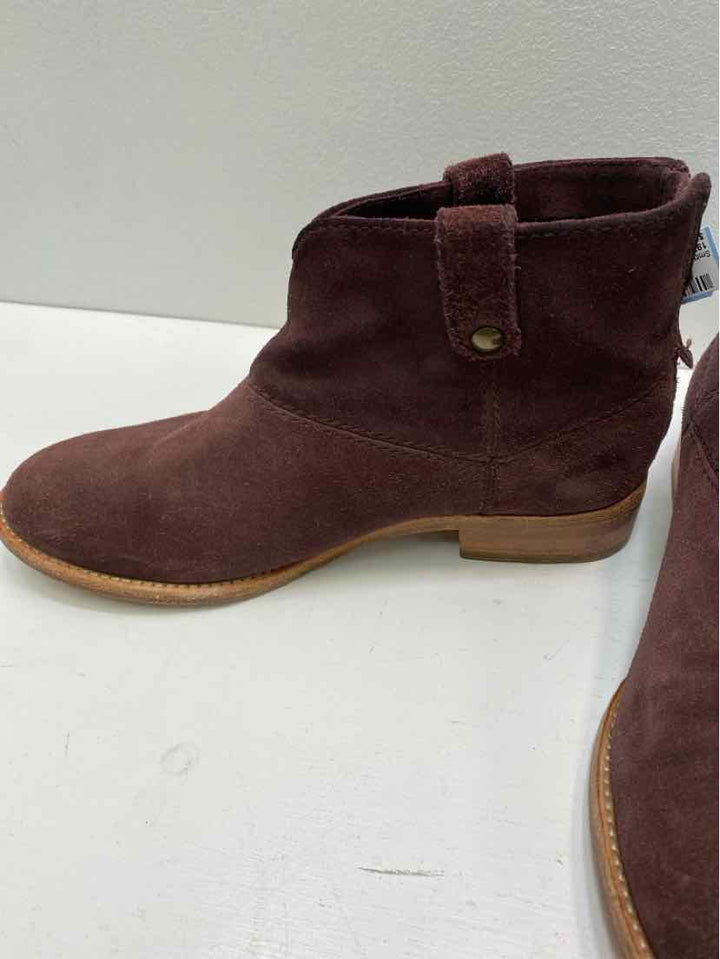 johnston & murphy 7M Booties