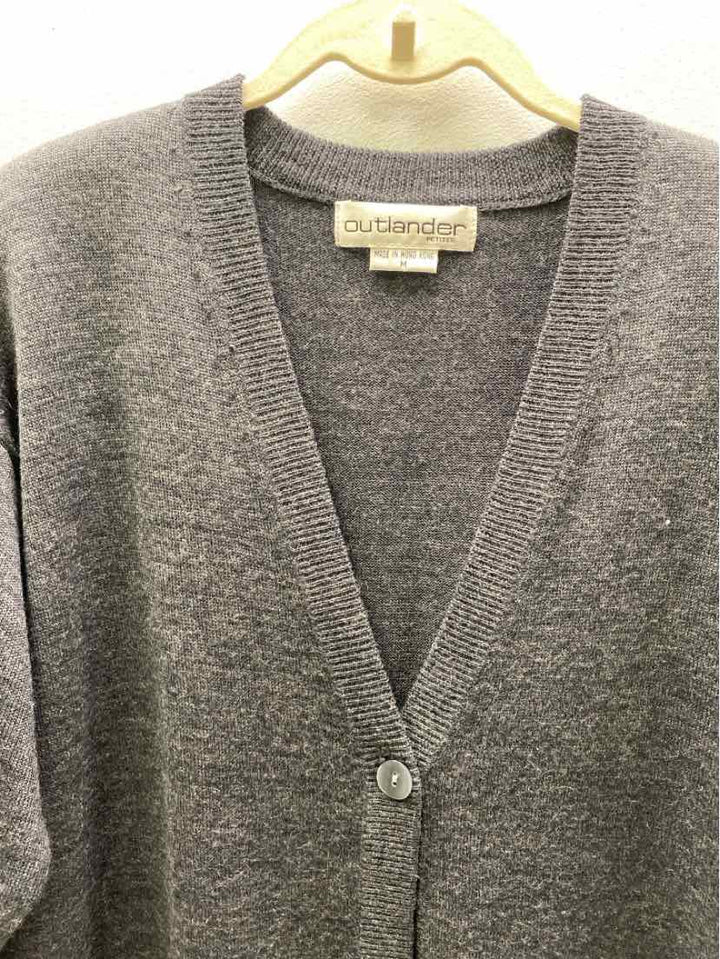 Outlander Size M Cardigan