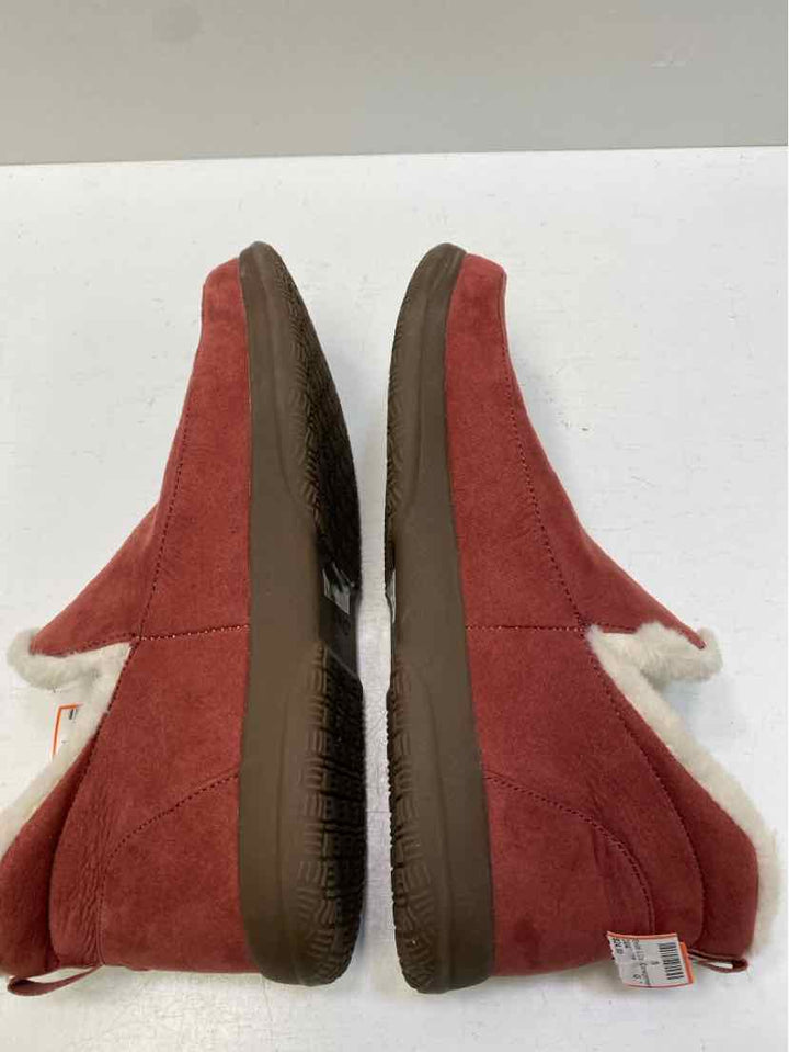 vionic 9 Boots