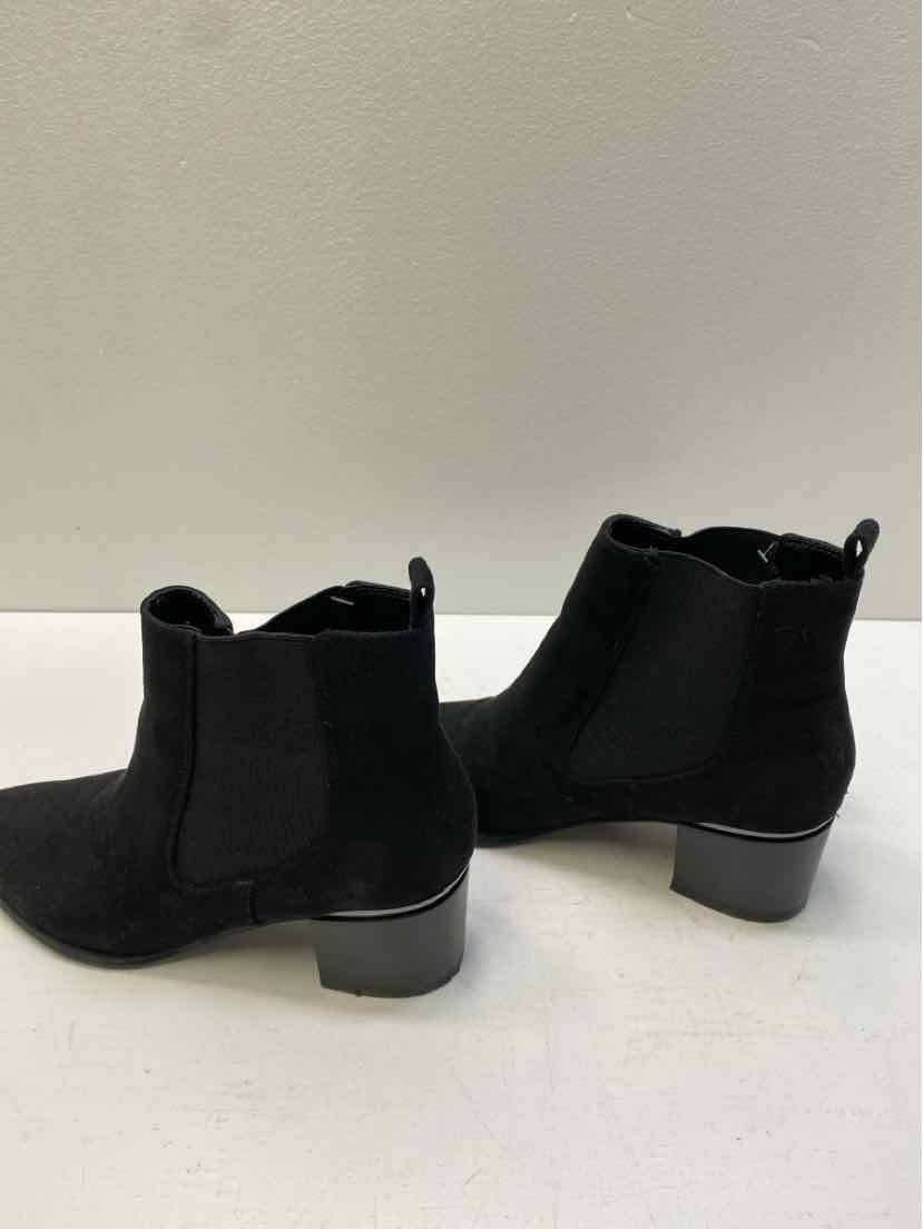 nine west 7.5 Booties