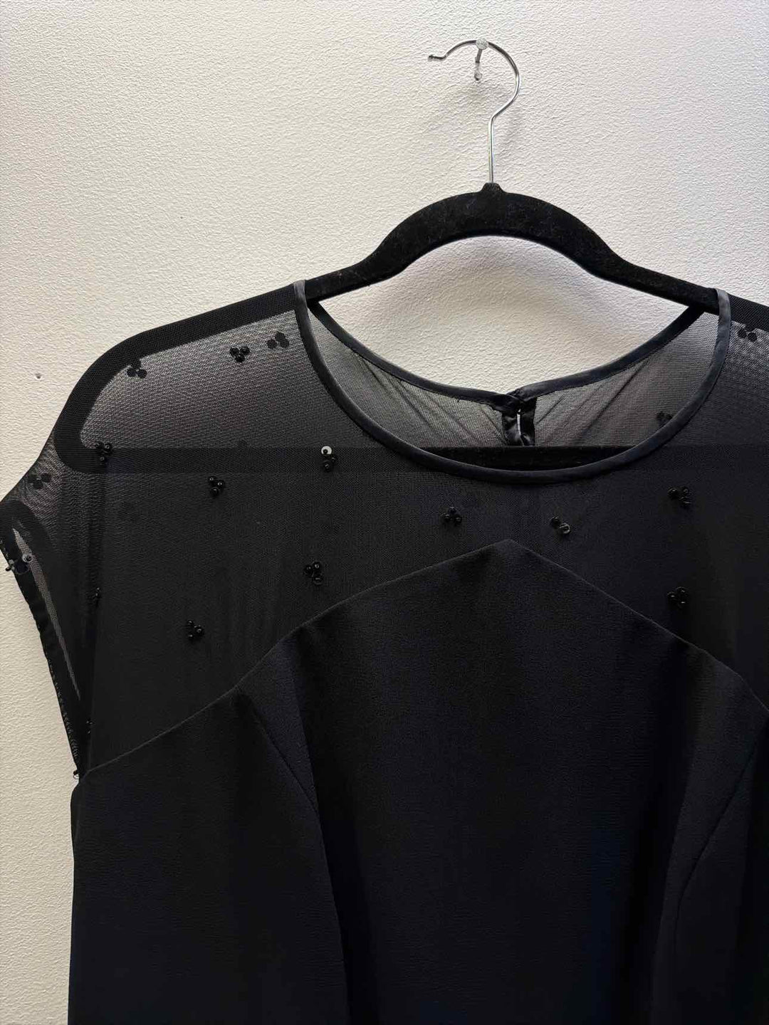 maggy london Size 8 Dress