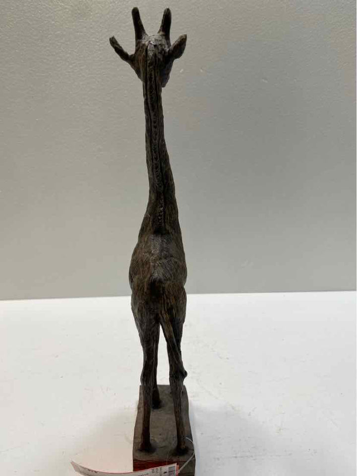 Figurine