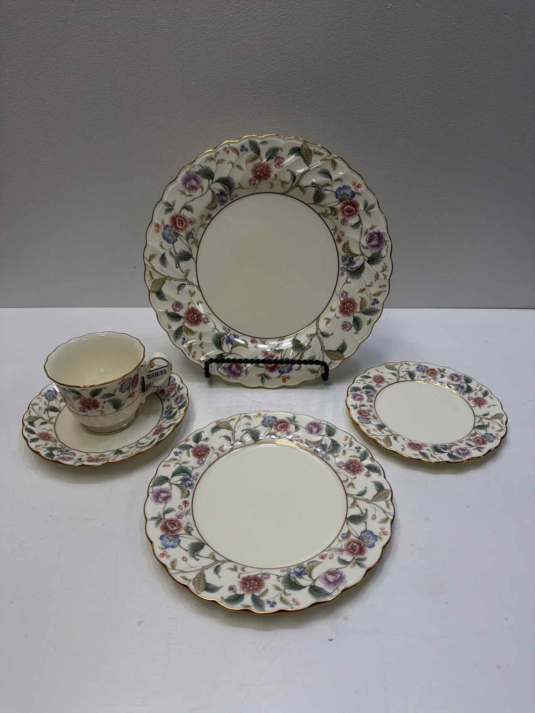 Noritake La Prada dish set