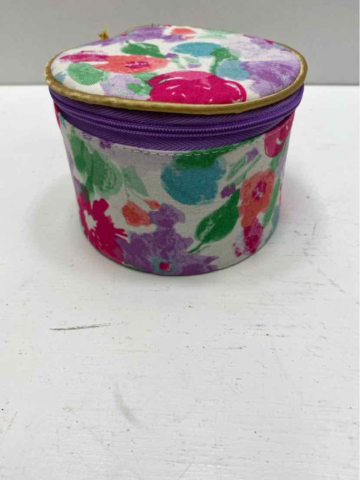 jewery holder