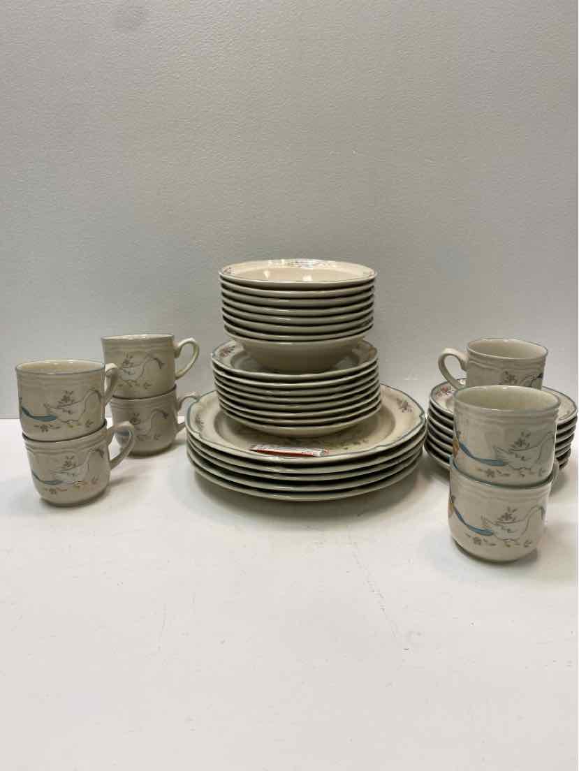 International China Co. dish set
