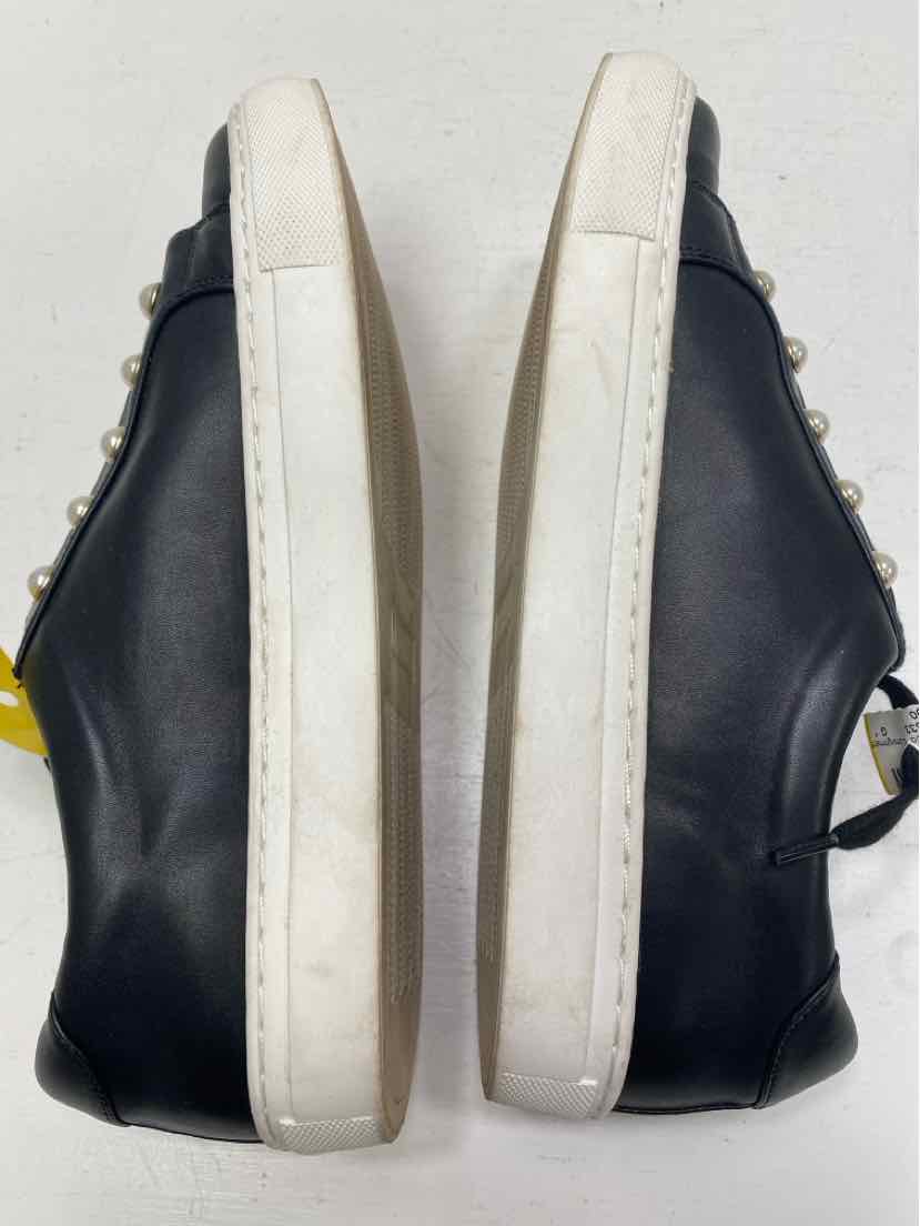 CROWN & IVY 7.5 Sneakers