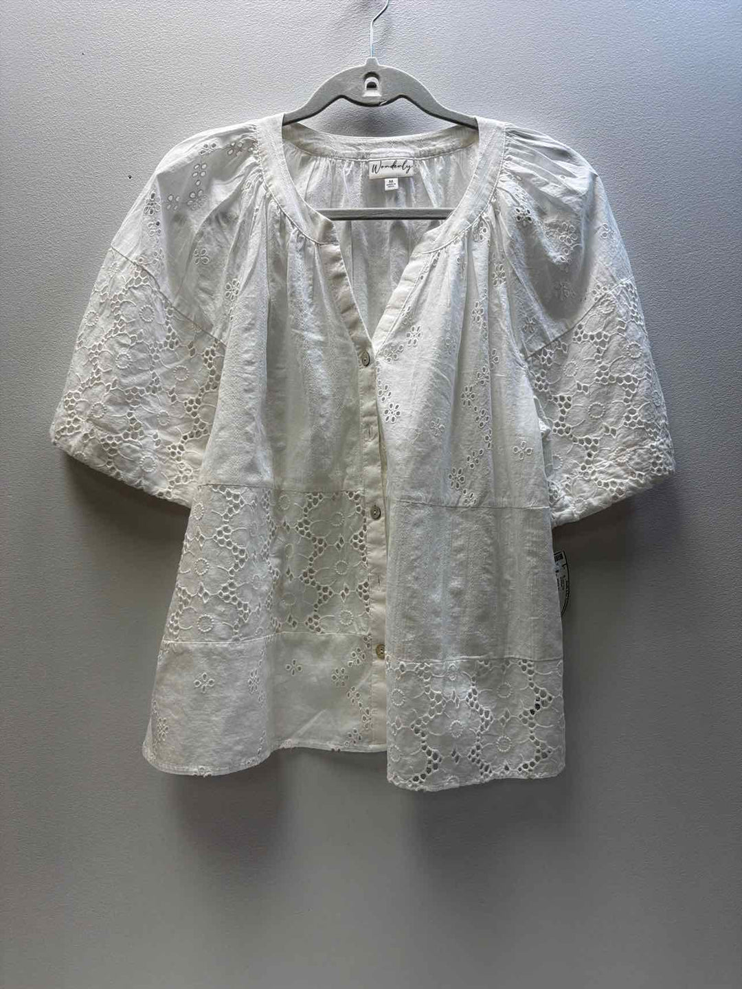 wonderly Size M Dress Top