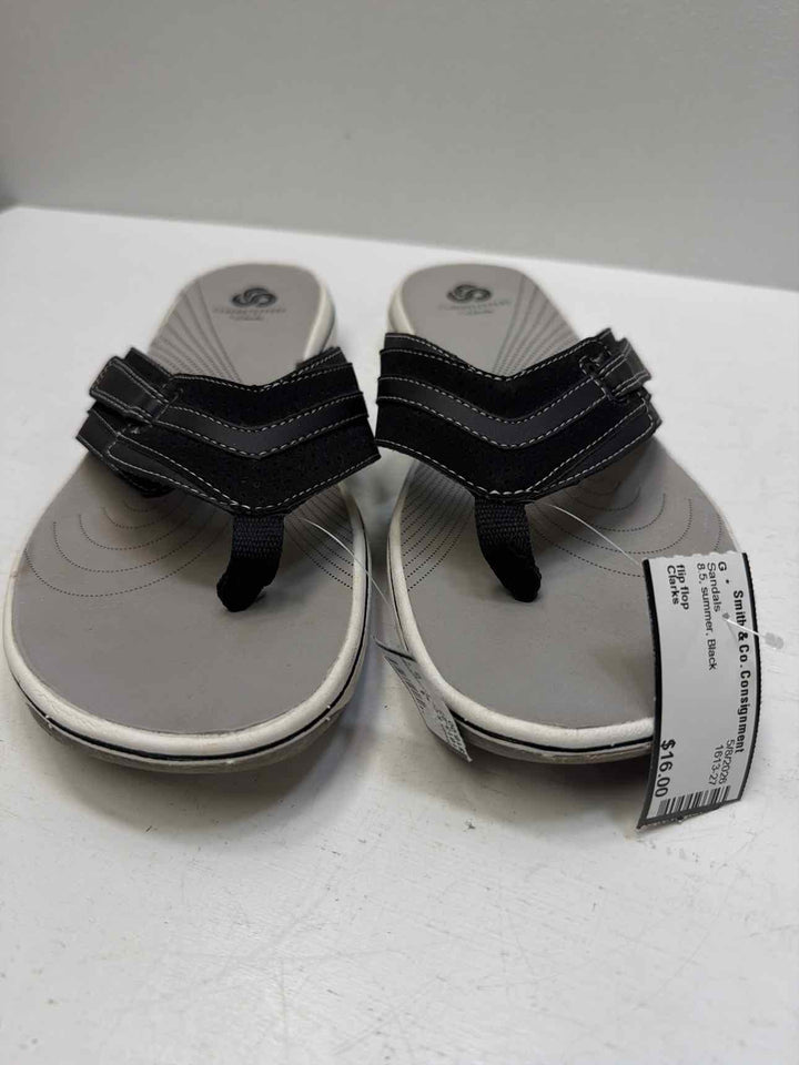 Clarks 8.5 Sandals