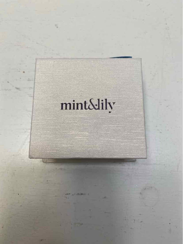 Mint & Lily Bracelet