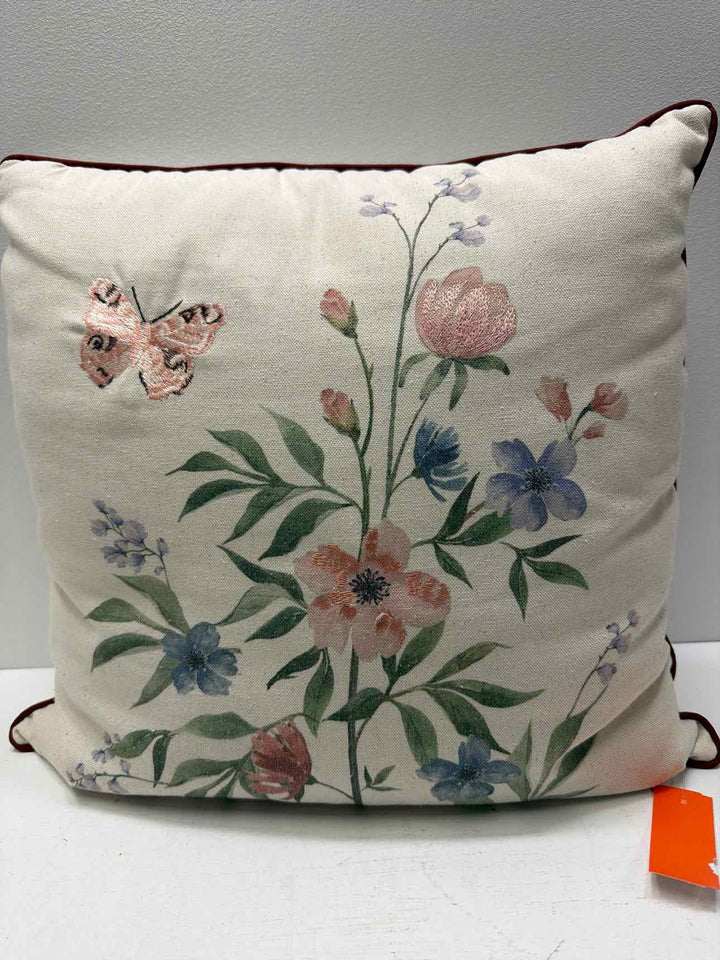 throw pillow