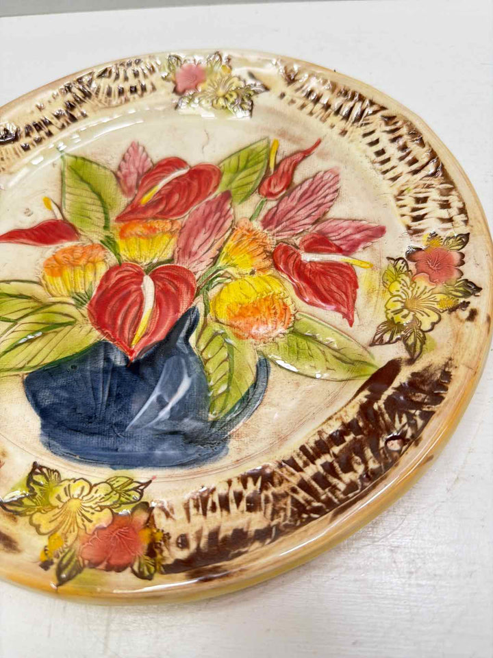 Kani of Hawaii deorative plate