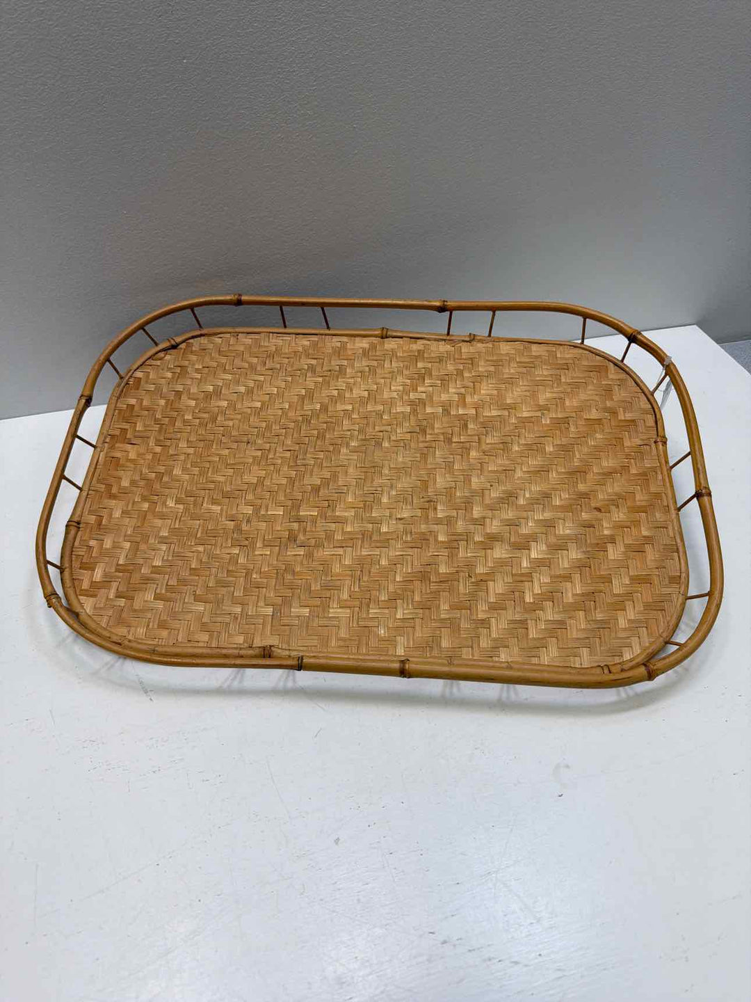 Tray