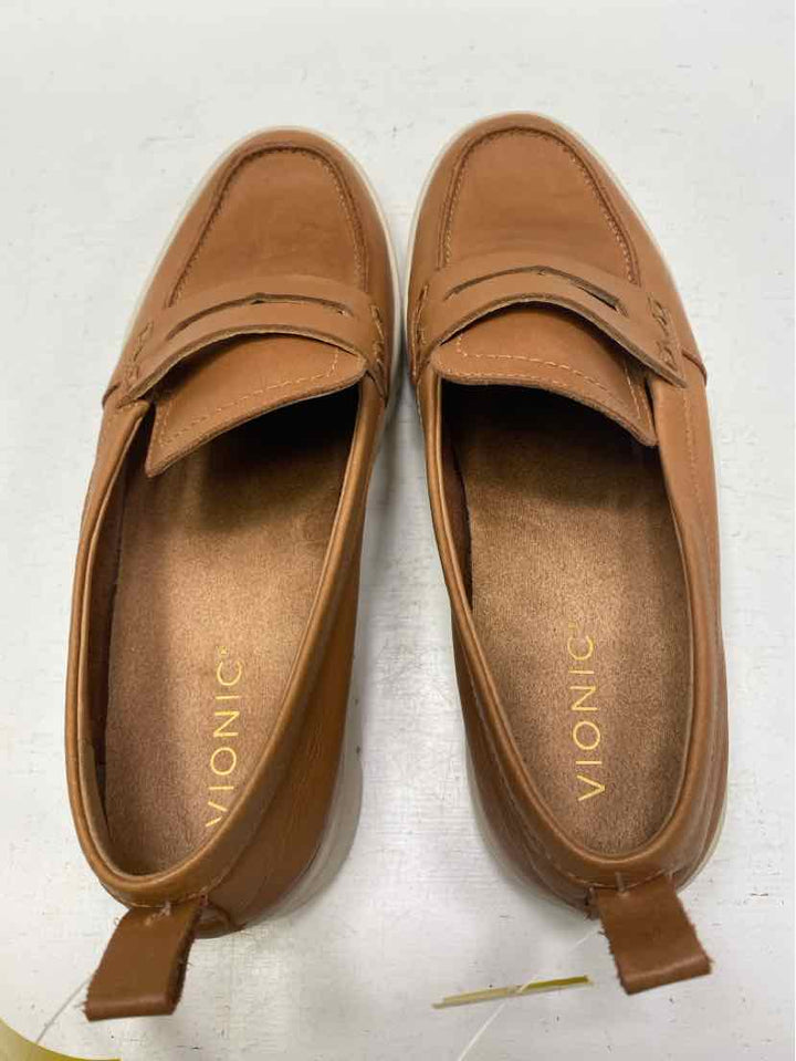 vionic 9 Loafers