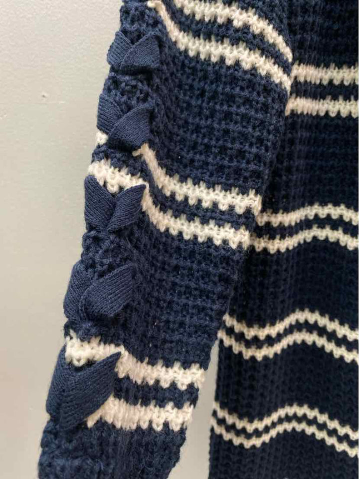 Moral Society Size M Cardigan