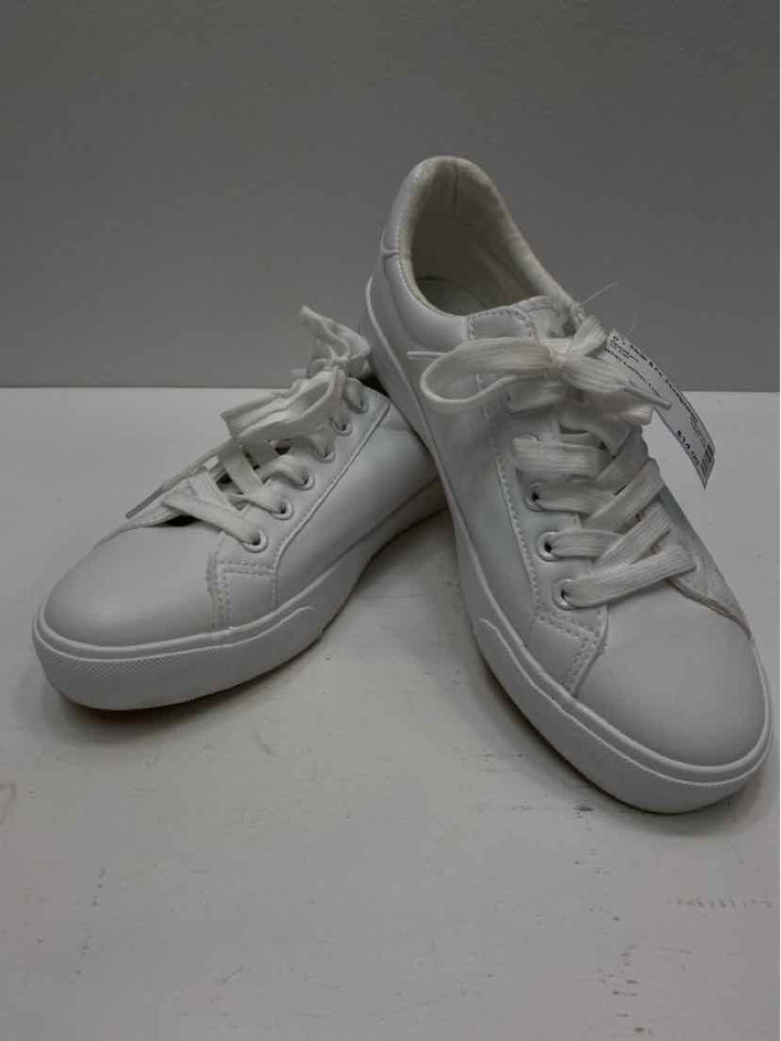 10 Sneakers