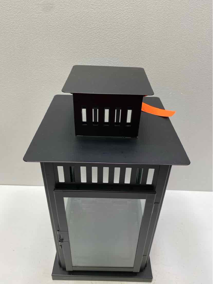 Candle holder