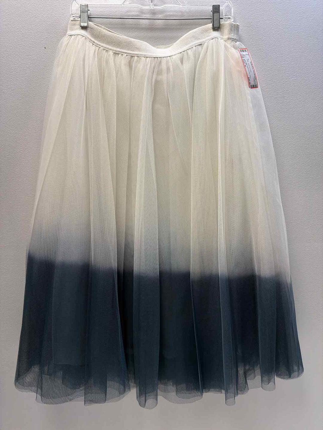 Bailey 44 Size M Skirt