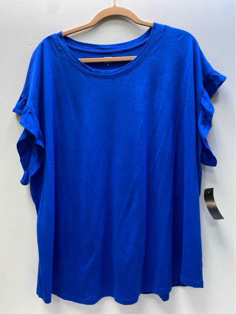 CROWN & IVY Size 3X T-shirt