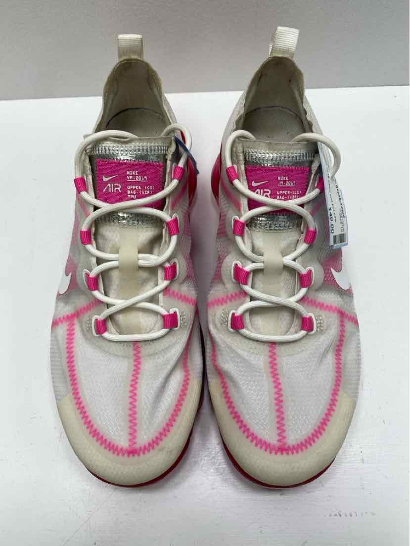 Nike 9.5 Sneakers